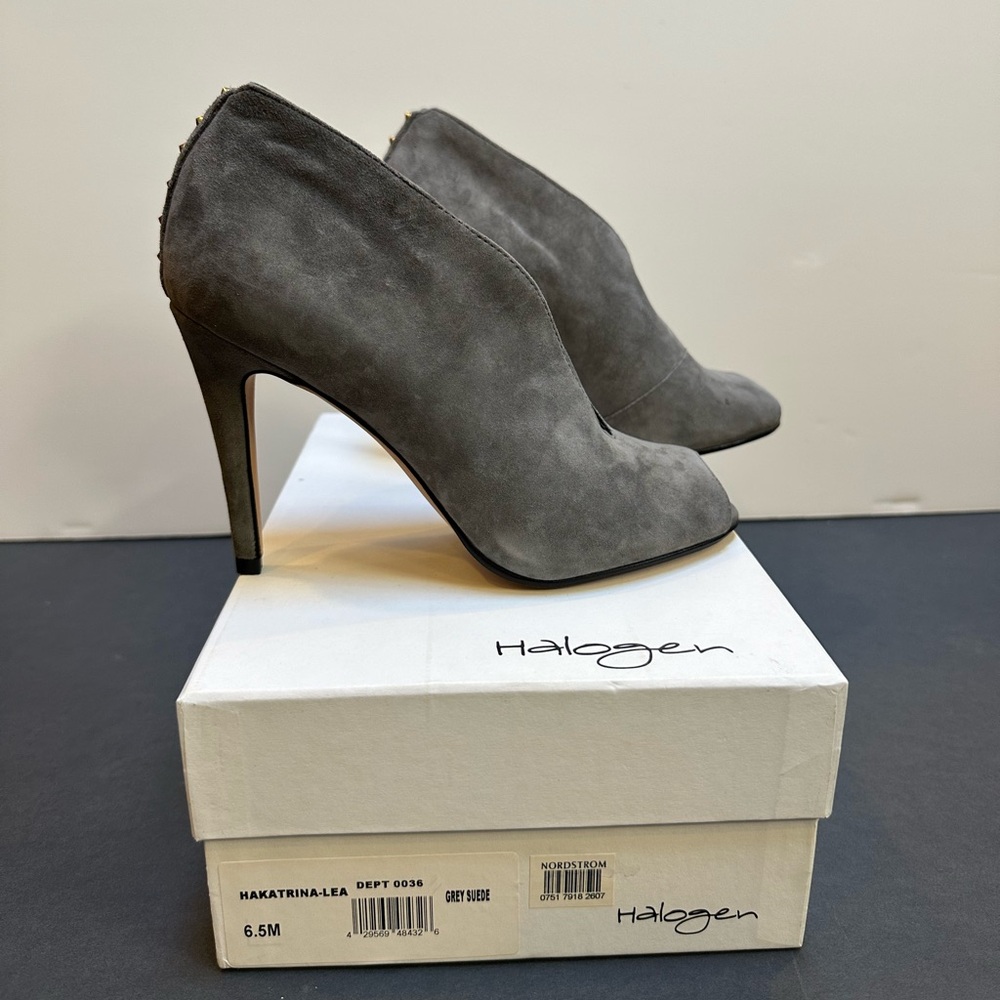 NWT Suede Halogen Katrina Peep-Toe Heeled Booties - Picture 5 of 8